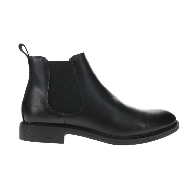 Logan Round Toe Chelsea Boots