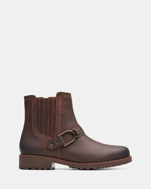 Crazy Discounts, Hurry Up Aspra Buckle British Tan Leather