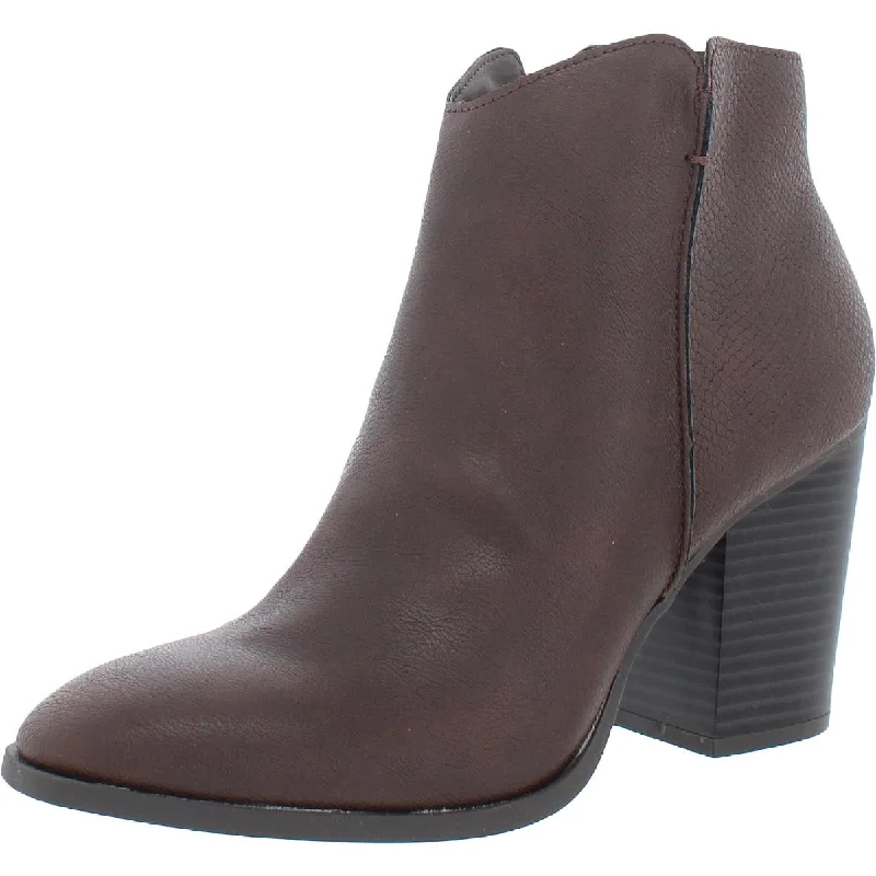 Weekend Exclusive Graceyy  Womens Embossed Booties