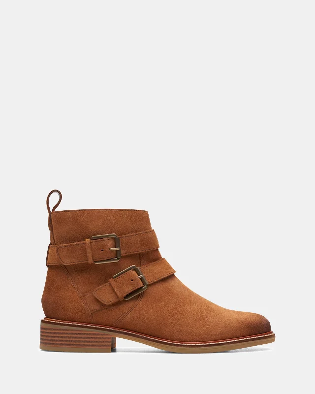 Fashionista Favorites Cologne Buckle Dark Tan Suede