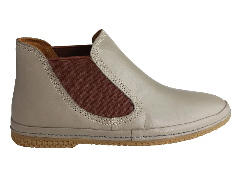 Luxe Style Discounts Orizonte Embrace Womens European Comfortable Flat Leather Ankle Boots